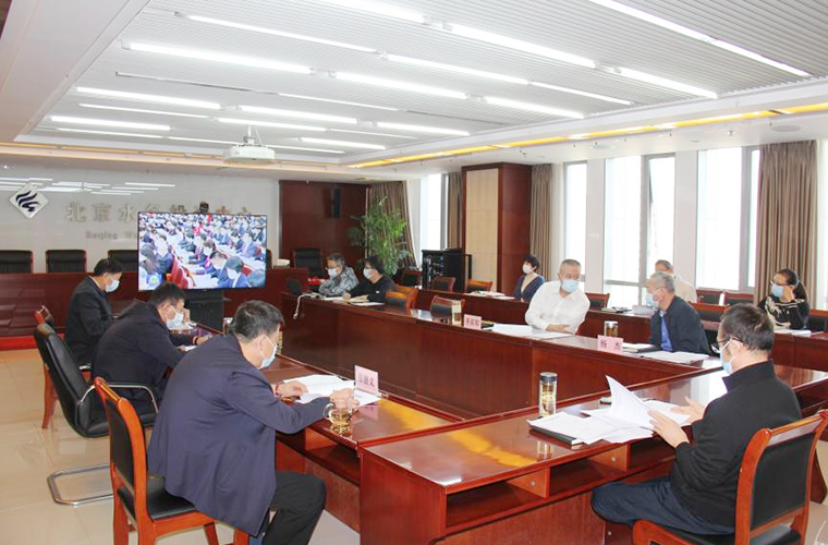 乐竞官方网站党委理论学习中心组专题学习党的二十大报告精神